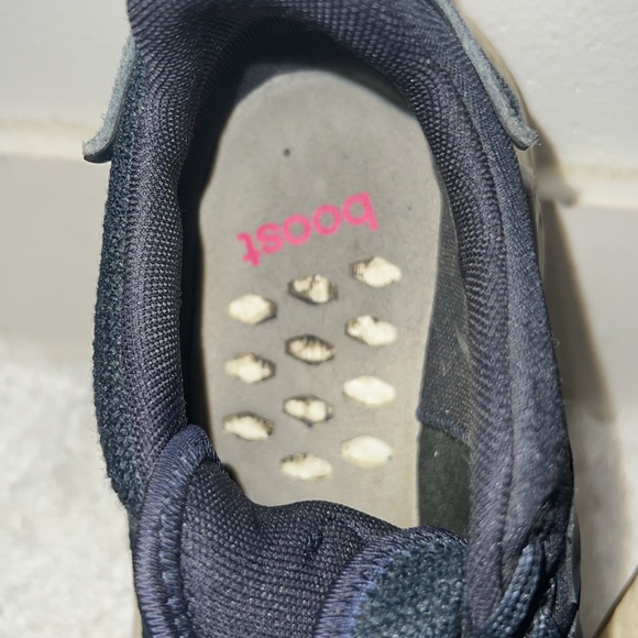 Adidas boost sneakers - Picture 10 of 10